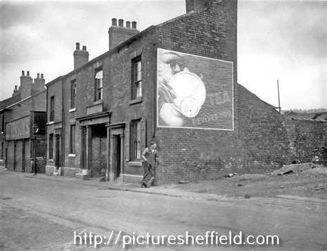 Sheaf Street/Harmer Lane (Stop SS3)